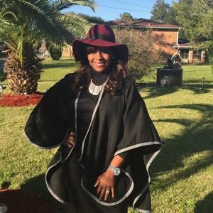 Meet your Posher, Pamela